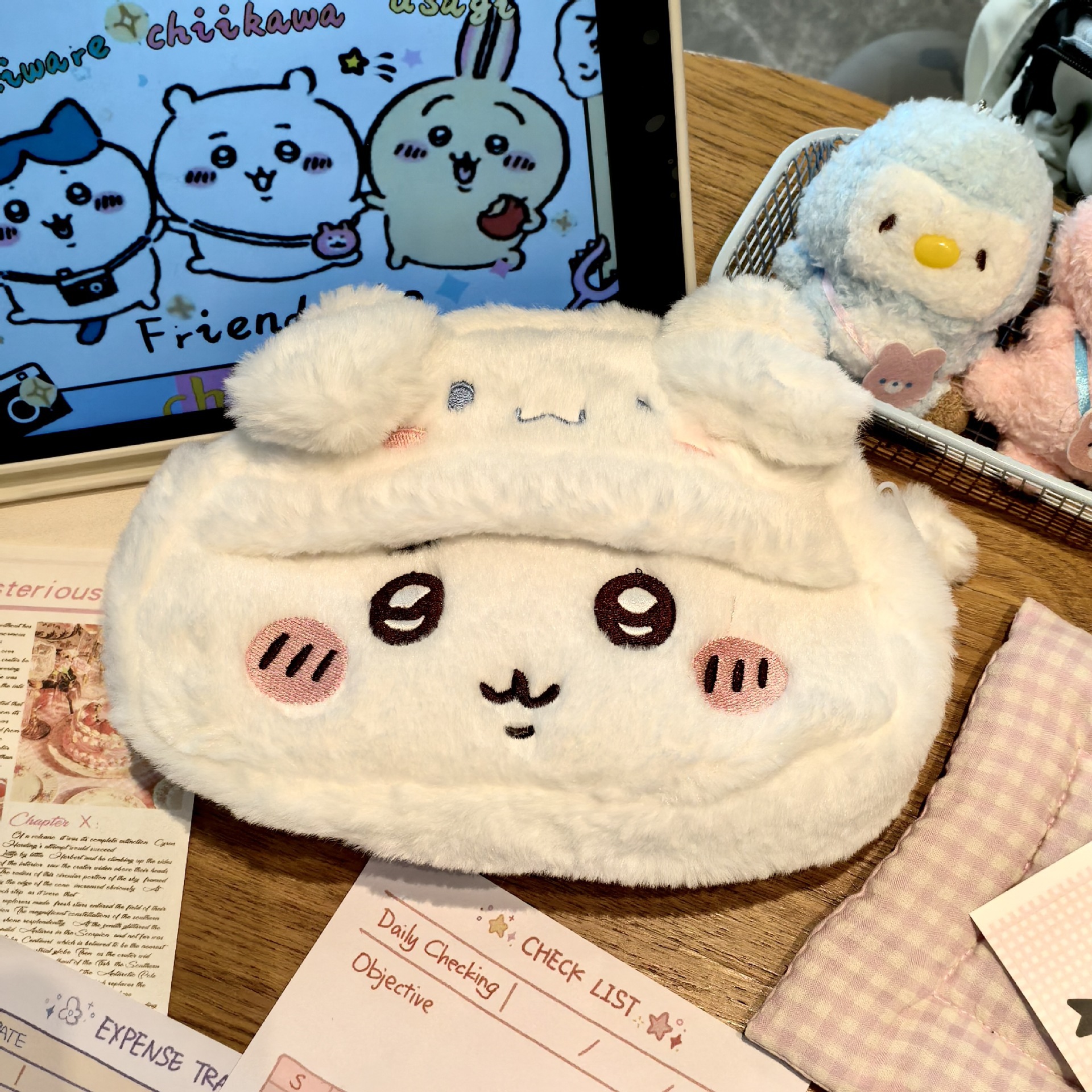 Anime Plush Pen Case Cartoon U - Stationery Warehouse recension och pris
