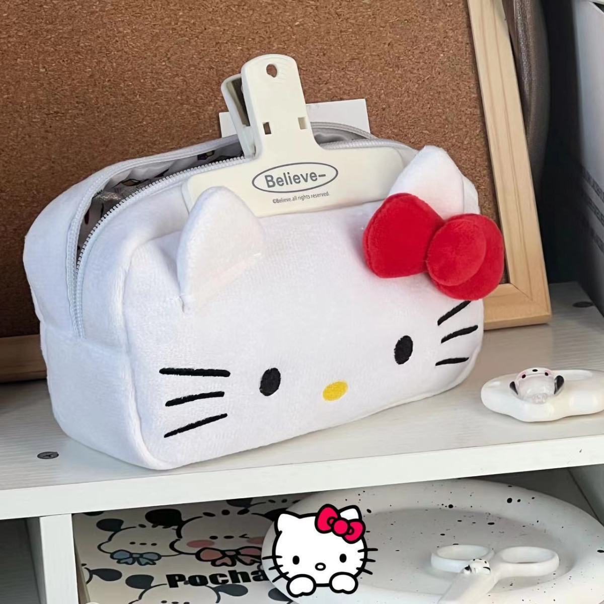 # Hello Kitty Cartoon Pencil C - Pencil Case Large recension och pris